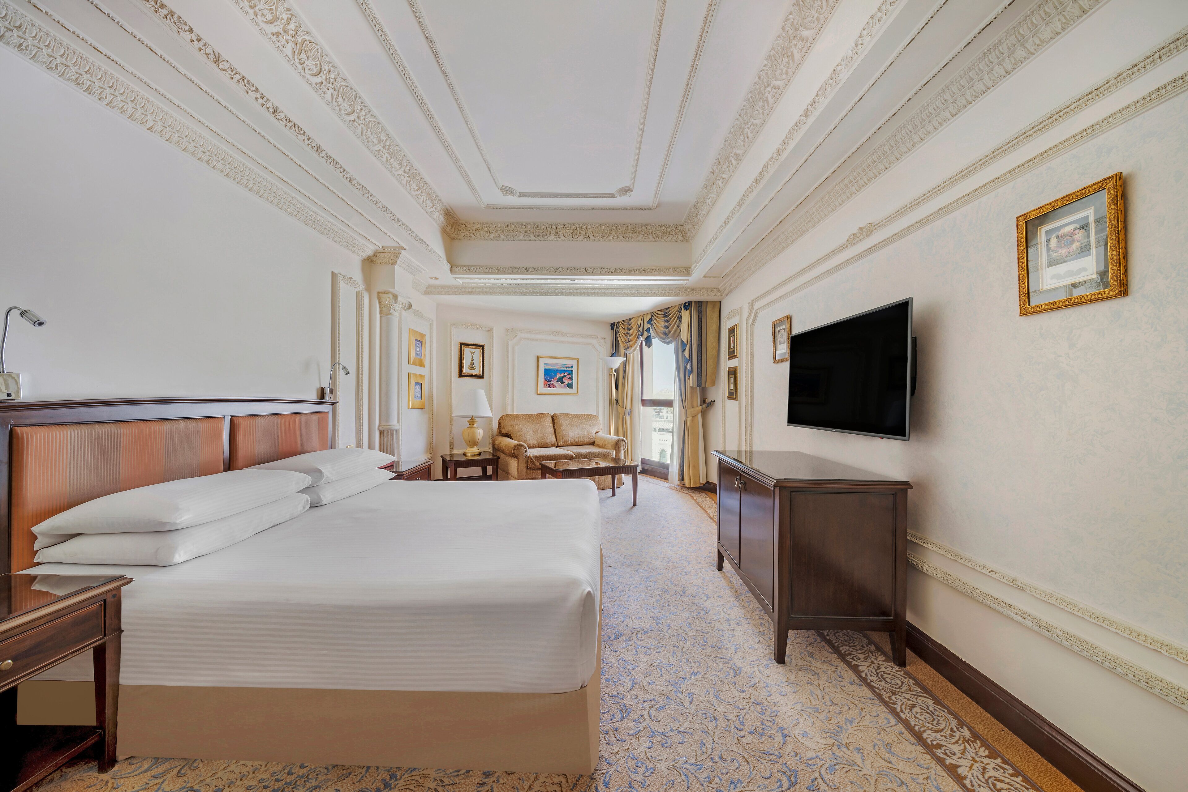 1 多间卧室、埃及棉床单、高档床上用品、羽绒被