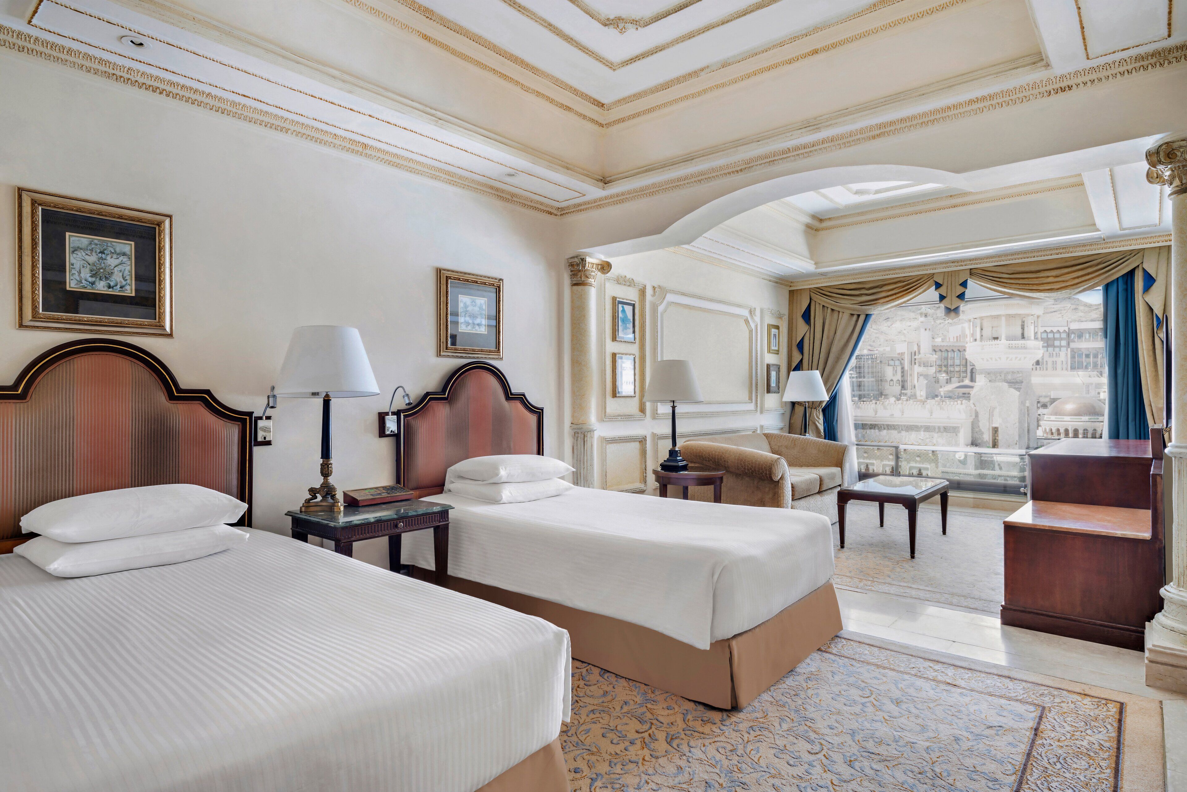 经典客房, 2 张单人床 (Haram View, Walk-in shower) | 1 多间卧室、埃及棉床单、高档床上用品、羽绒被