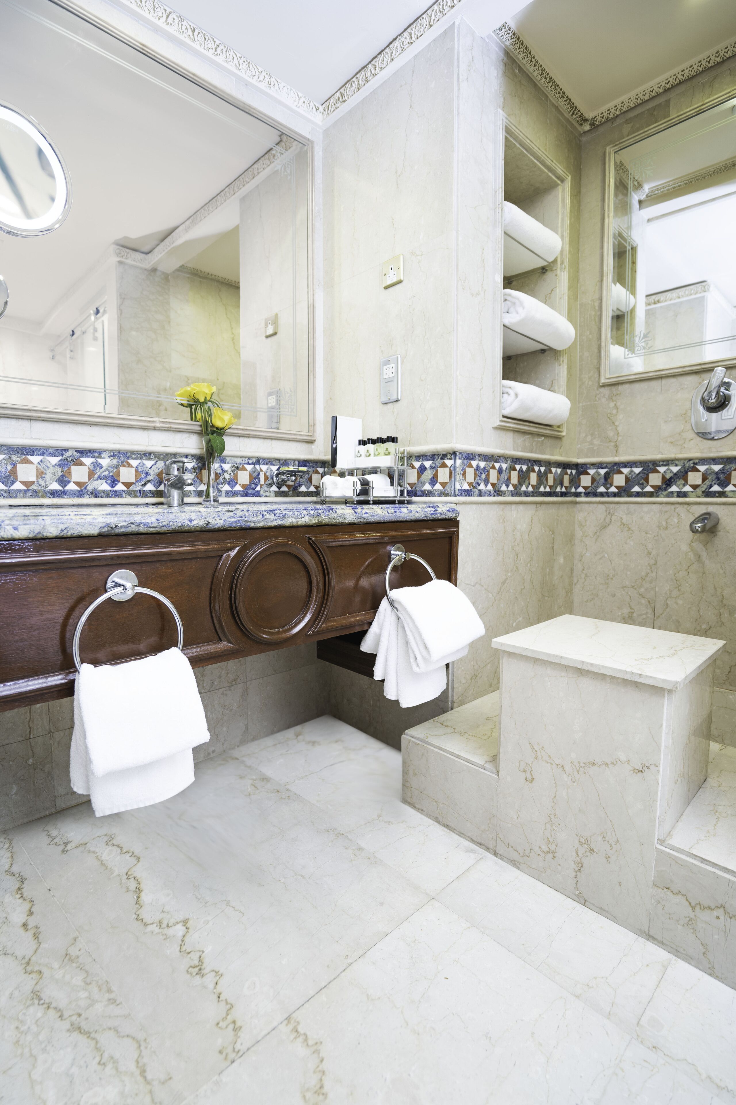 combined shower/bathtub, free toiletries, hair dryer, bathrobes