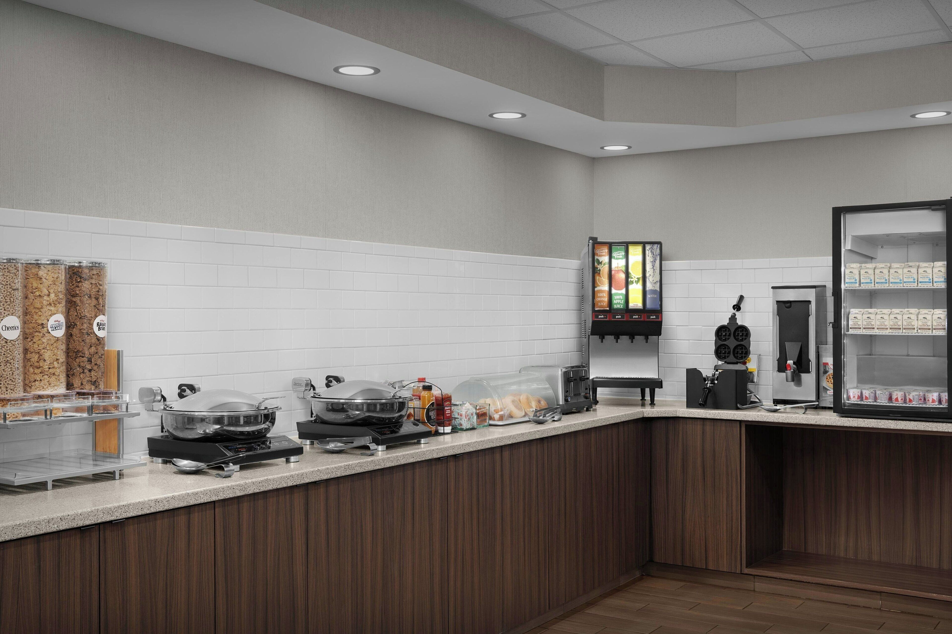 Free daily continental breakfast