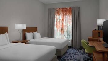 高档床上用品、加厚床垫、办公桌、熨斗/熨衣板