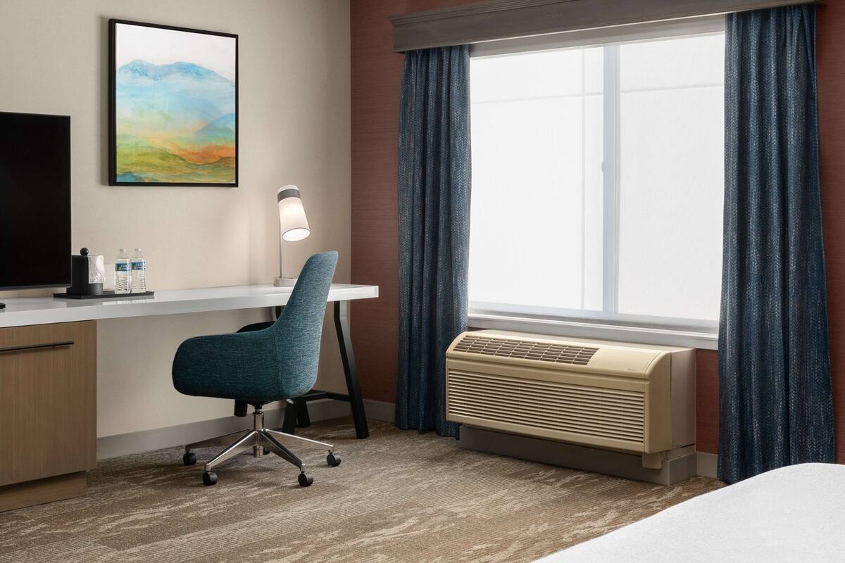 Room, Accessible | In-room safe, desk, laptop workspace, iron/ironing board