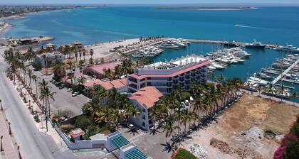 The Westmarine Waterfront Hotel