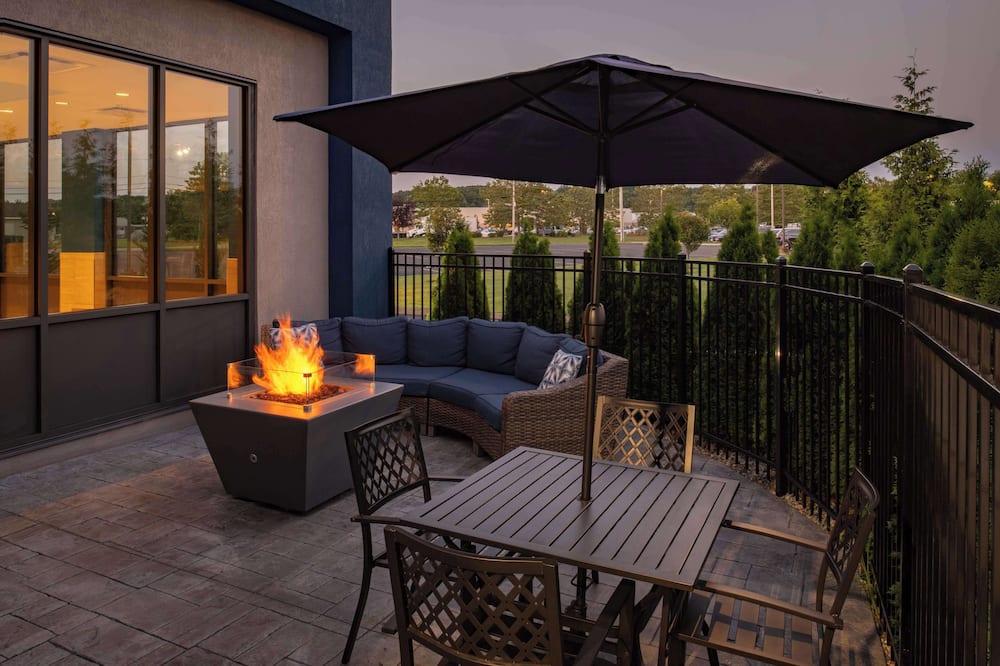 Hampton Inn Seekonk