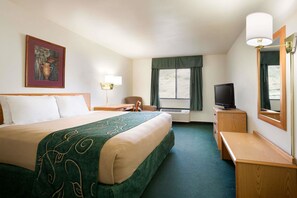 Desk, iron/ironing board, free cots/infant beds, free WiFi - Travelodge by Wyndham Yampa (Yampa)
