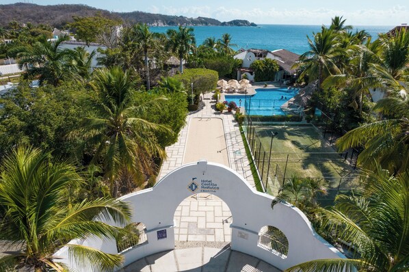 2 outdoor pools, open 9:00 AM to 9:00 PM, pool umbrellas, sun loungers