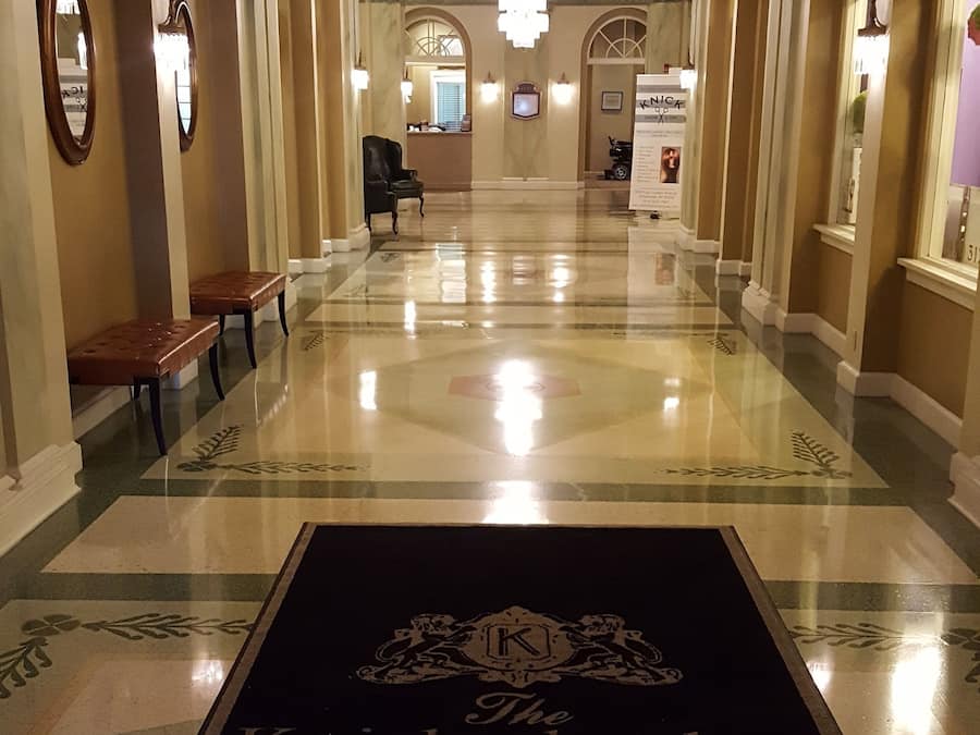 Nội thất lối vào