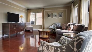 Executive Suite, 2 Bedrooms, City View | Desk, iron/ironing board, free WiFi, bed sheets