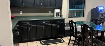 Country Hearth Inn & Suites Augusta
