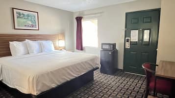 Pillow-top beds, desk, iron/ironing board, free WiFi