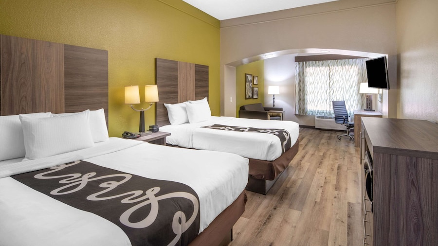 La Quinta Inn & Suites by Wyndham Atlanta Stockbridge