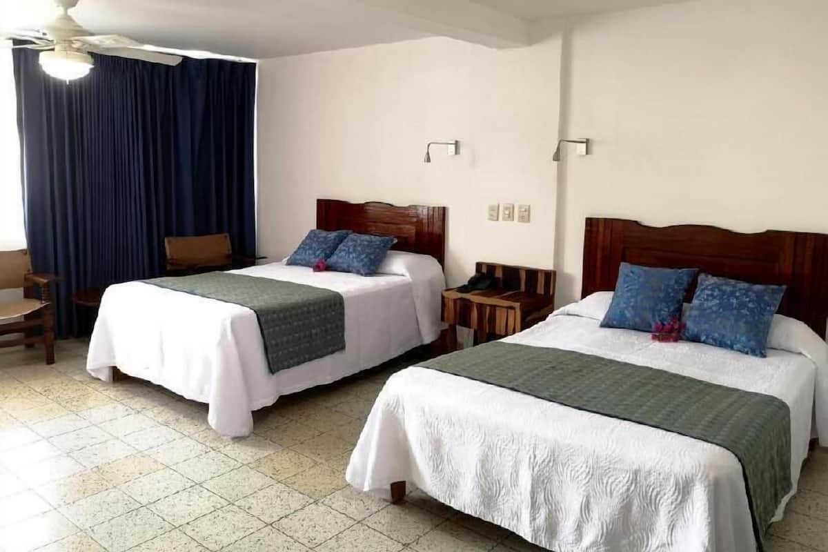 Premium bedding, in-room safe, desk, iron/ironing board