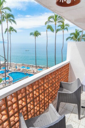 Standard Room, 2 Double Beds, Partial Ocean View | Terrace/patio