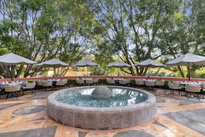 Breakfast, lunch, dinner served; international cuisine, garden views