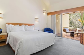 Luxury Room, 1 King Bed