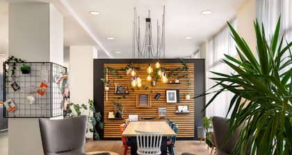 Vienna House Easy by Wyndham Bucharest Airport