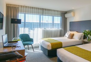 Deluxe Twin | In-room safe, desk, laptop workspace, iron/ironing board