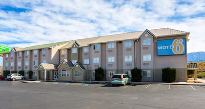 Motel 6 Bernalillo, NM