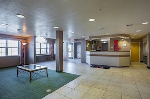 Reception - Motel 6 Bernalillo, NM (Bernalillo)