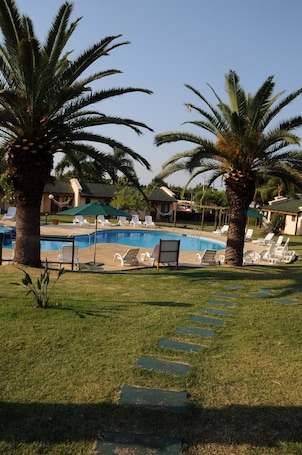 Indoor pool, outdoor pool. Arapey Oasis Termal