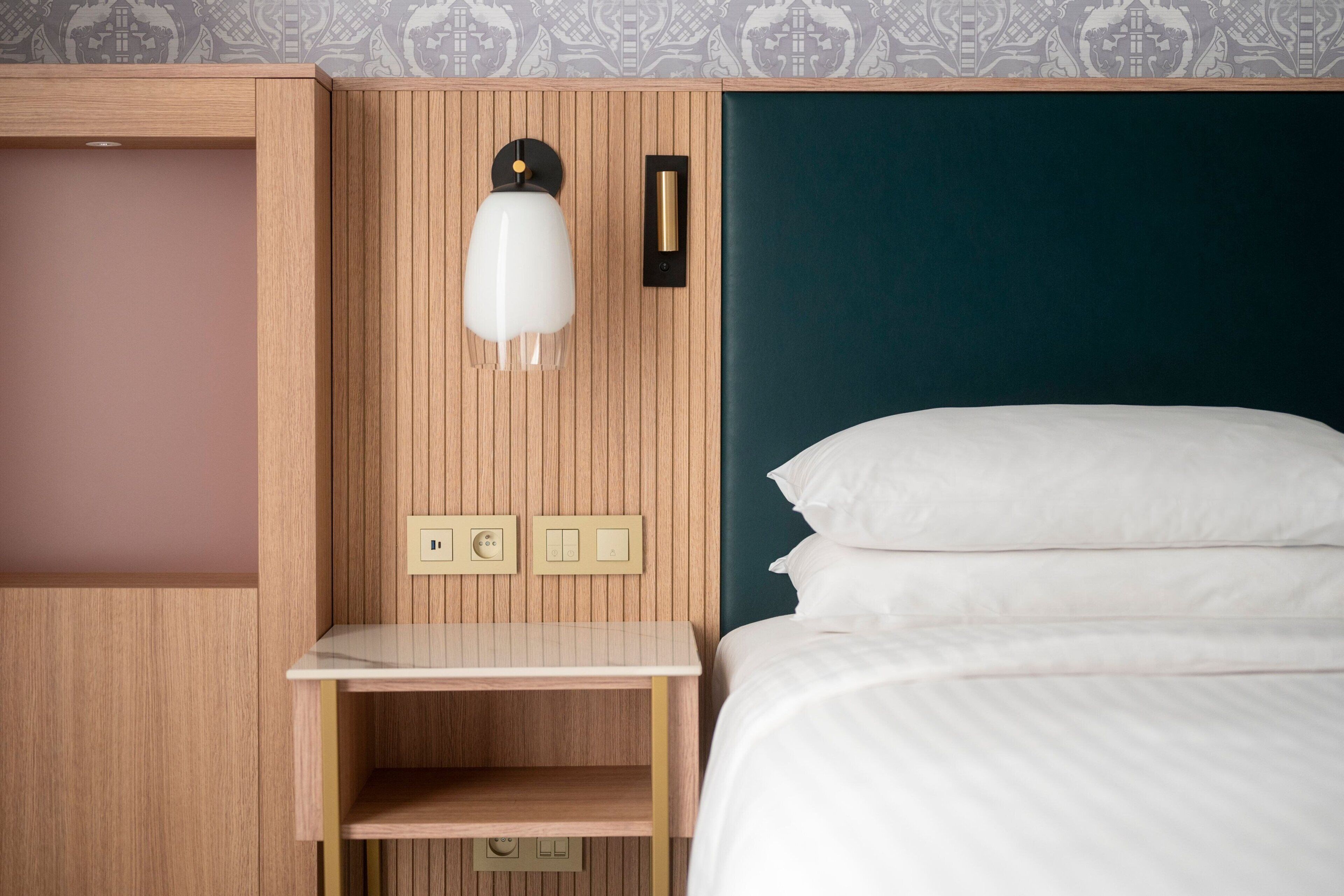 Premium bedding, in-room safe, desk, blackout curtains