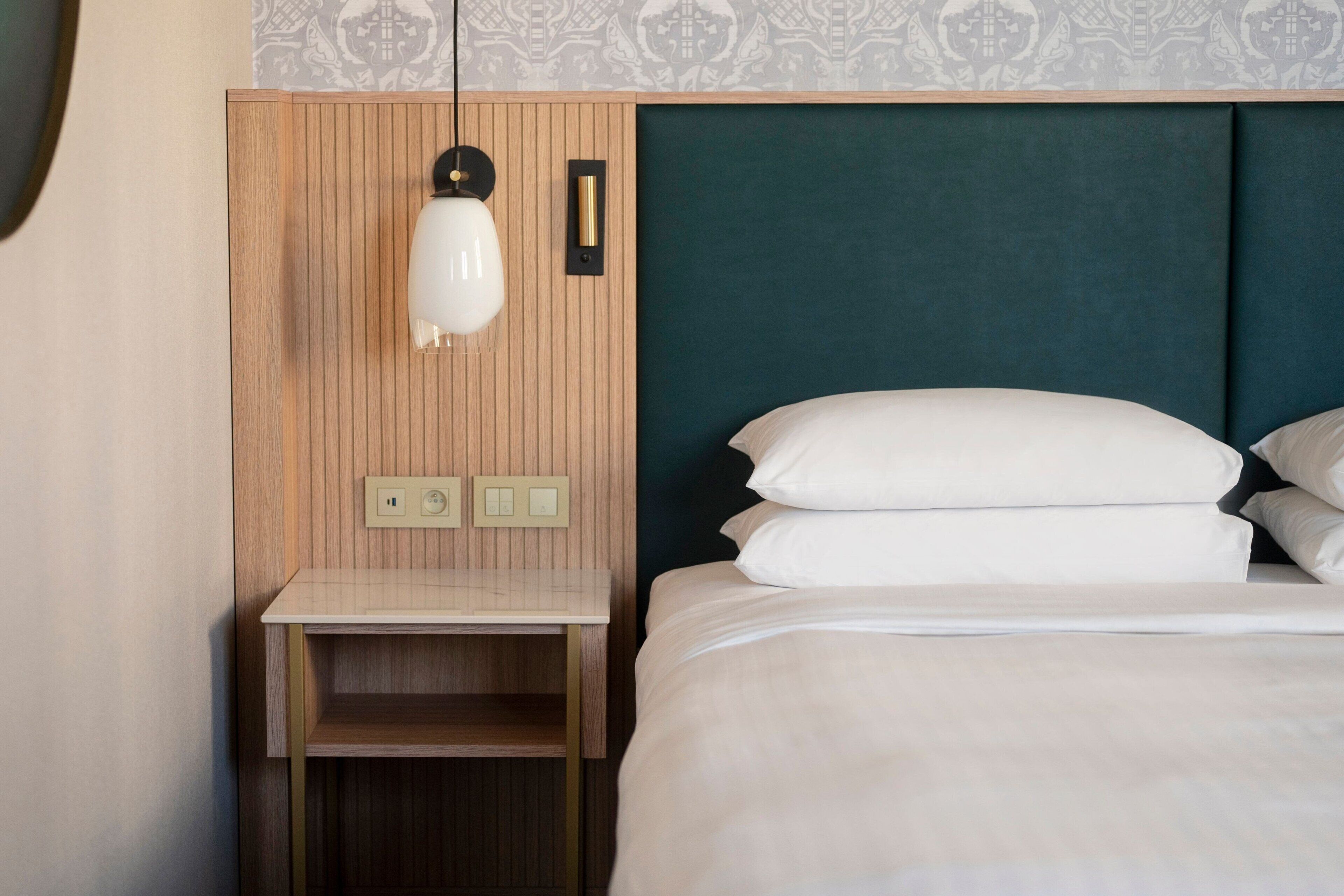 Premium bedding, in-room safe, desk, blackout drapes