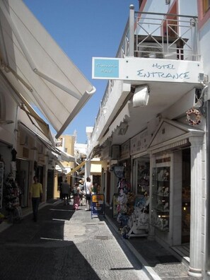 Entrée de l’hébergement