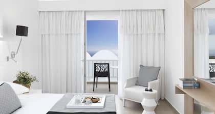 Aressana Spa Hotel and Suites