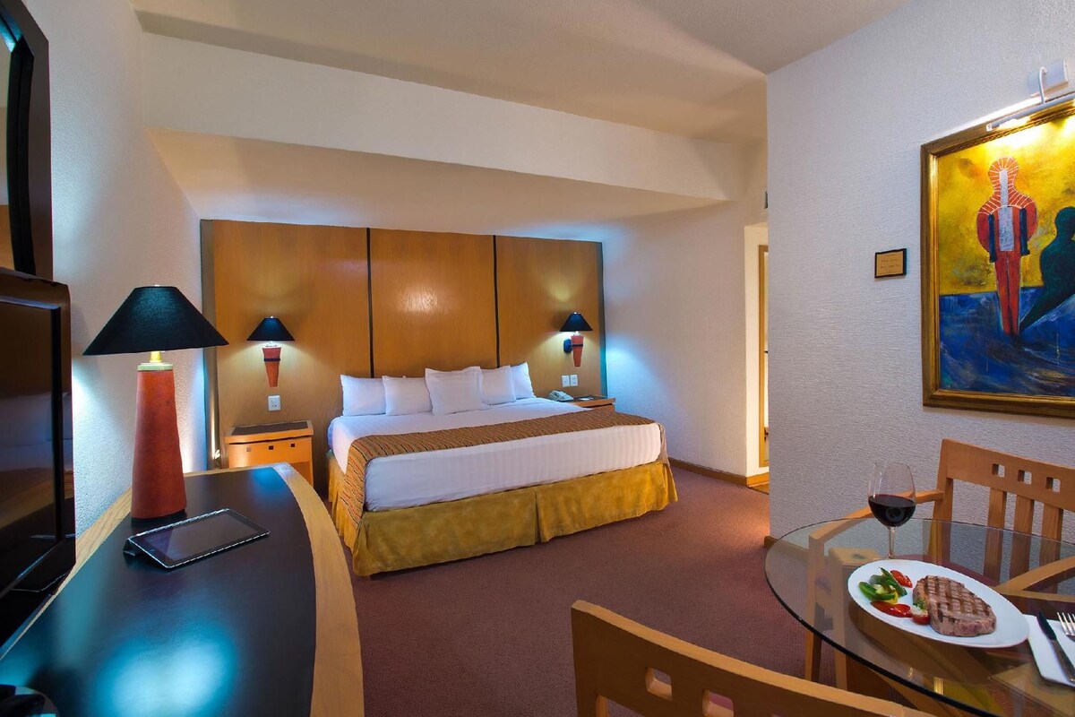 Executive King Room