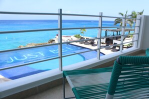 Room, Oceanfront | Pemandangan pantai/laut