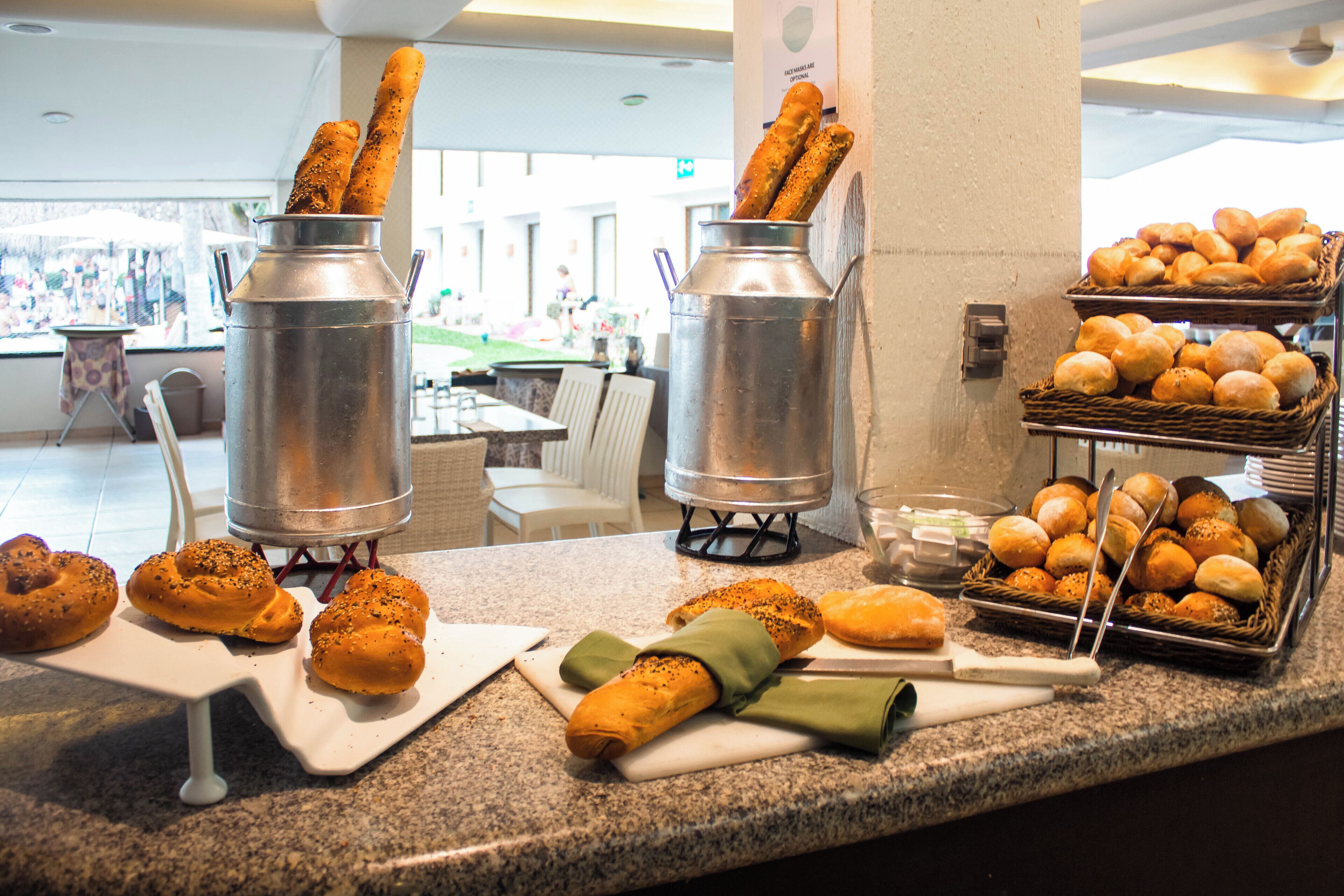 Photo - Plaza Pelicanos Club Beach Resort All Inclusive