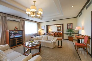 Presidential Suite | Living room