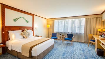 Minibar, in-room safe, desk, blackout drapes