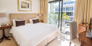 Luxury Apartment, 2 Bedrooms | In-room safe, individually decorated, individually furnished, desk