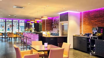 Lunch and dinner served, Regional cuisine