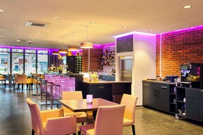 Lunch and dinner served, Regional cuisine