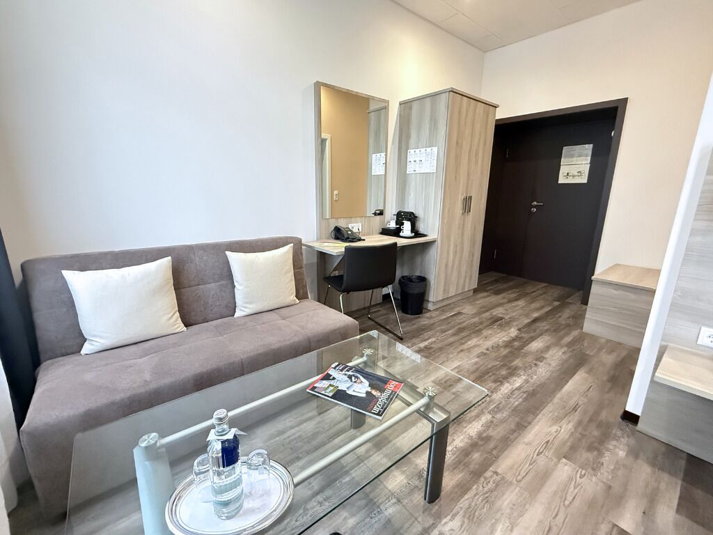 Quarto duplo superior, para não fumantes | 1 quarto, roupas de cama antialérgicas, cofres nos quartos, escrivaninha