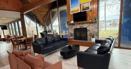 Days Inn by Wyndham Rutland/Killington Area