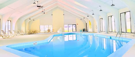Una piscina techada