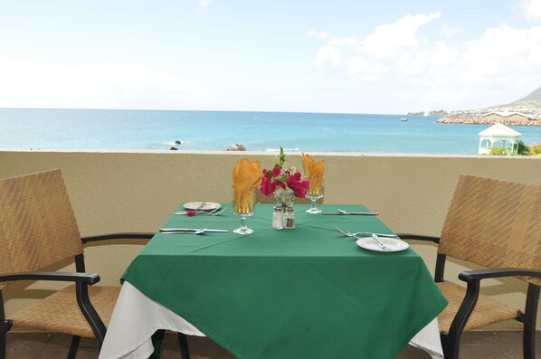 Daily full breakfast (USD 15 per person)