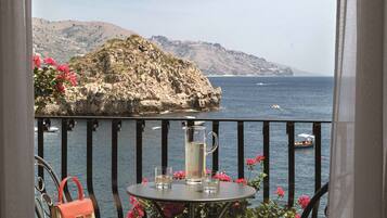Suite Junior, balcone, vista mare (Premium) | Vista dalla camera