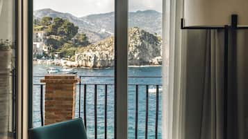 Junior Suite, Balcony, Sea View (Premium) | Down comforters, minibar, in-room safe, individually furnished