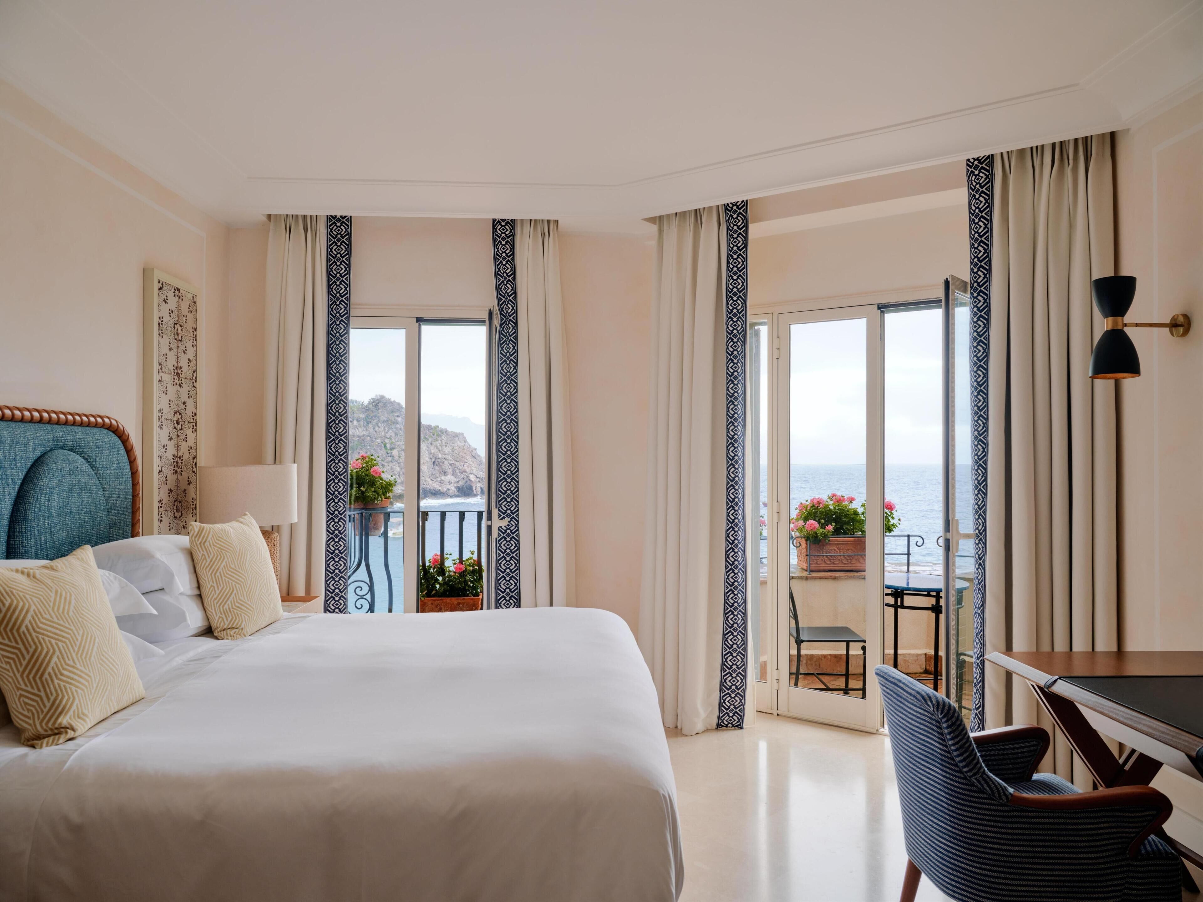 Junior Suite, Balcony, Sea View (Superior)