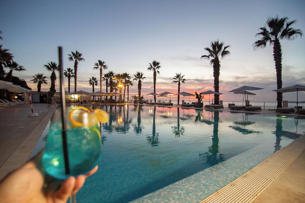 Dioscuri Bay Palace Hotel