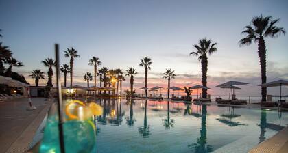 Dioscuri Bay Palace Hotel