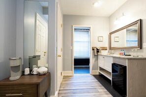 Habitación de lujo, 1 cama de matrimonio grande, chimenea | Mininevera