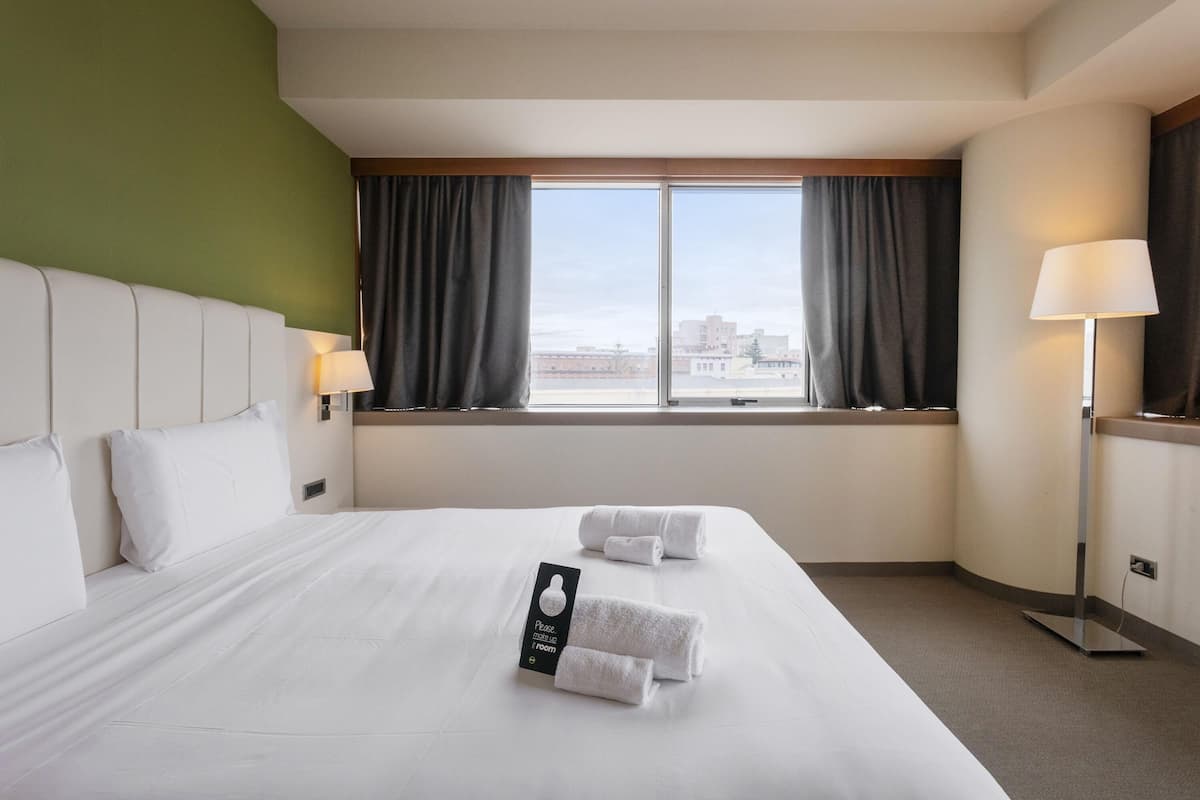 Camera doppia | Una cassaforte in camera, una scrivania, Wi-Fi gratuito, lenzuola