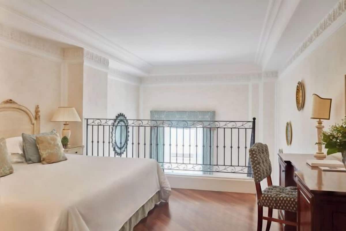 1 habitación, ropa de cama de alta calidad, edredón y minibar