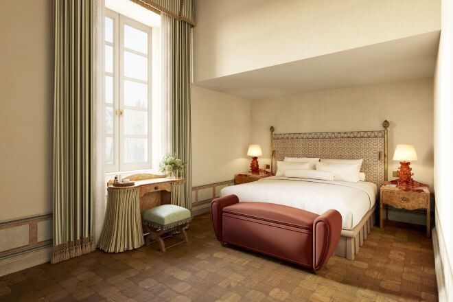 Ropa de cama de alta calidad, edredón y minibar 