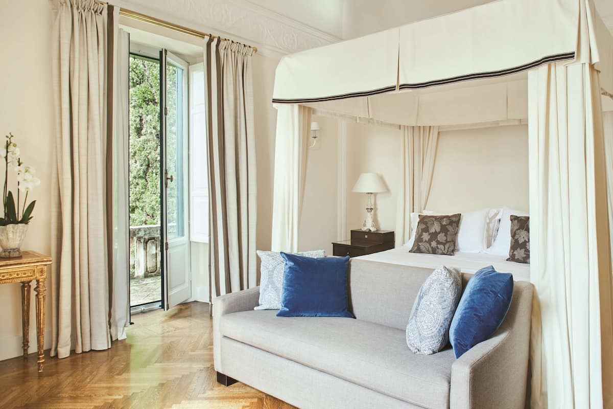 suite (la floresta) | 1 bedroom, premium bedding, down duvets, minibar